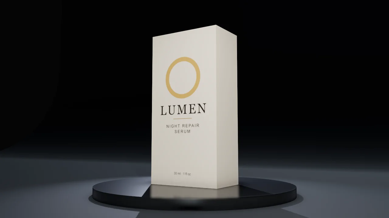 同一份設計稿印在站於深色展示台上的 3D 紙盒上,帶輪廓光