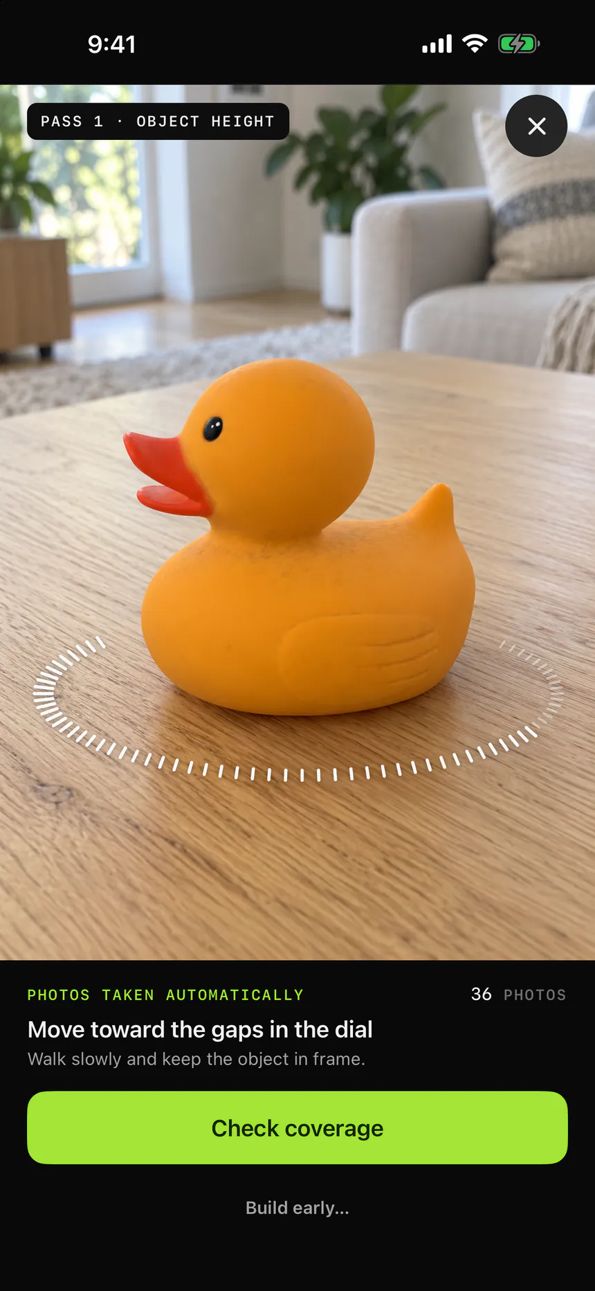 Object mode on iPhone: a rubber duck in the camera view, ringed by the capture dial, with the photo count and a Check coverage button below.